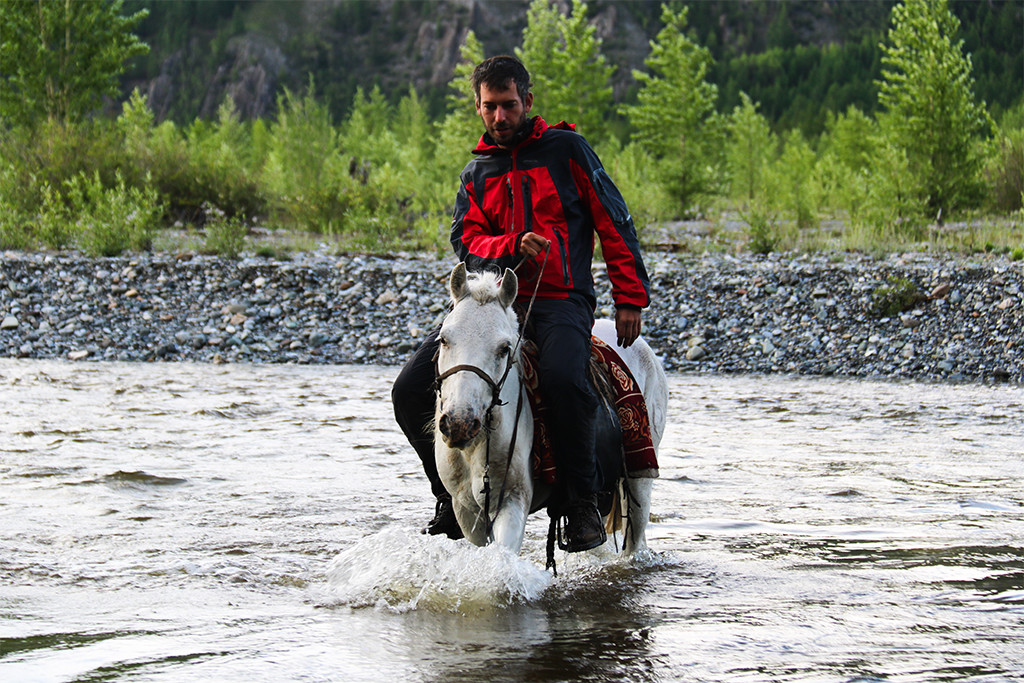 Na koňoch do mongolskej tajgy