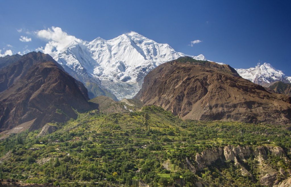 Pakistan - horská turistika medzi 7 tisícovkami